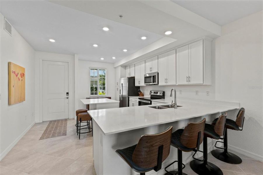 Furnished interior view inside a new home in , Venice (Image 14).