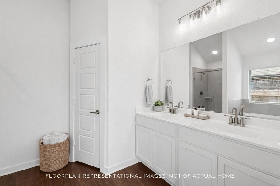 Furnished interior view inside a new home in Hallimore Ranch, Rosenberg (Image 8).
