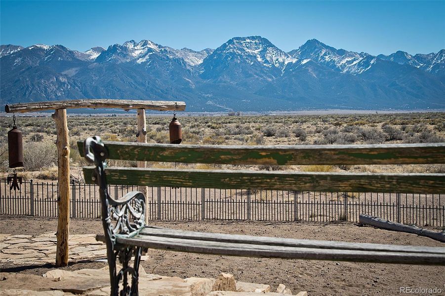 Community amenities in , Moffat (Image 39). Community amenities in , Moffat (Image 39).