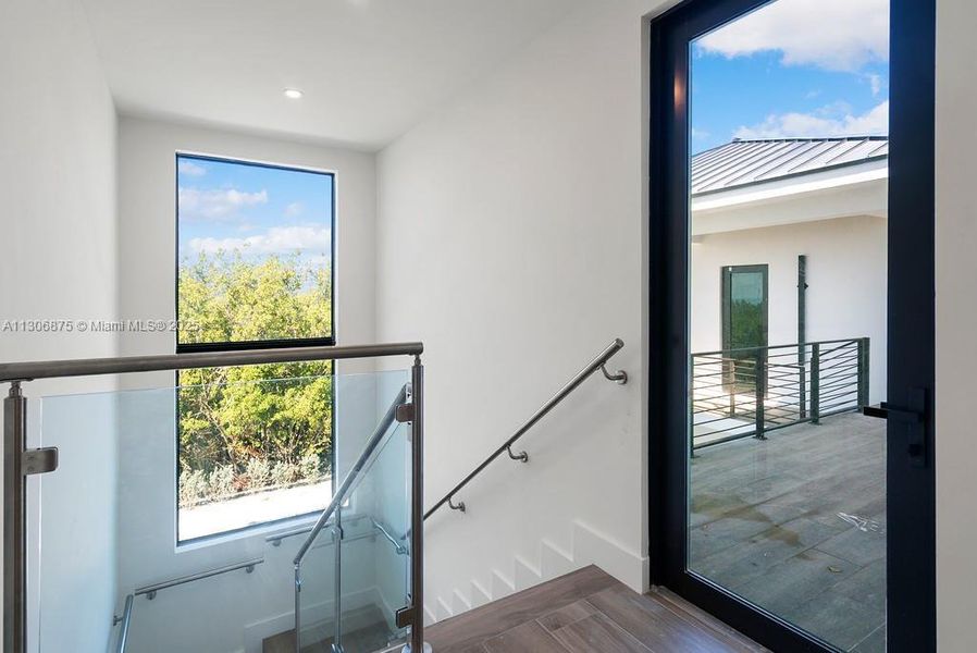 Private, Interior Staircase Private, Interior Staircase