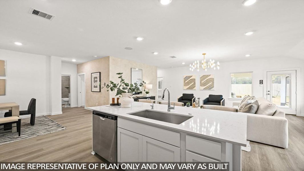 Furnished interior view inside a new home in Silverthorne, Conroe (Image 15). Furnished interior view inside a new home in Silverthorne, Conroe (Image 15).