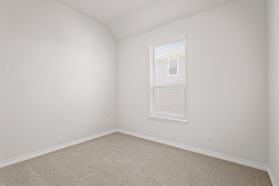 Spacious, unfurnished interior of a new home in Rocky Creek Crossing, Fort Worth (Image 21). Spacious, unfurnished interior of a new home in Rocky Creek Crossing, Fort Worth (Image 21).