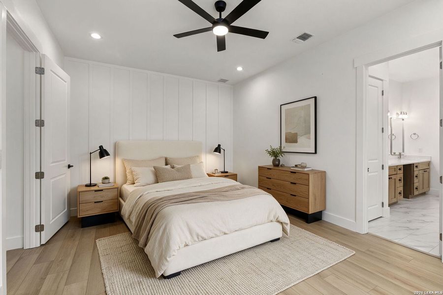 Furnished interior view inside a new home in , Boerne (Image 10).