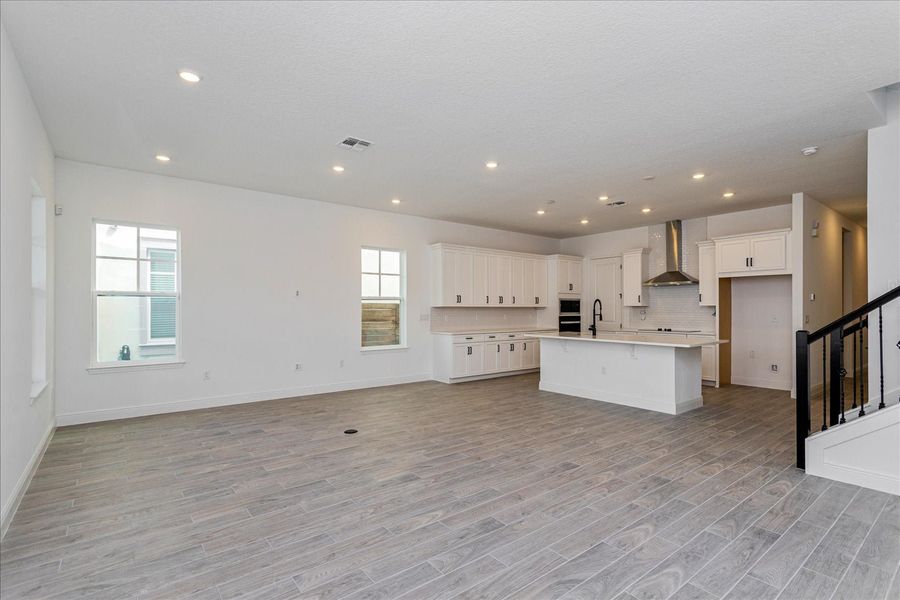 New Home in Orlando, FL.  - Slide 21