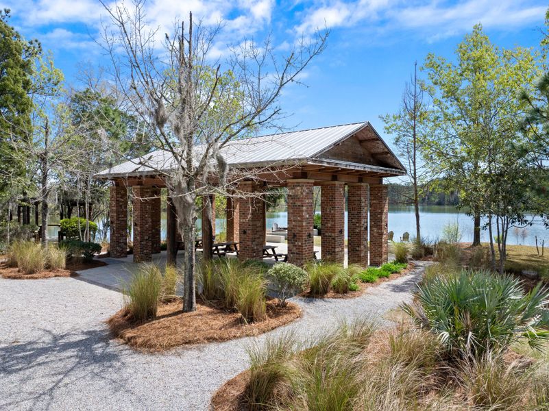 Community amenities in Sweetgrass at Summers Corner, Summerville (Image 43).