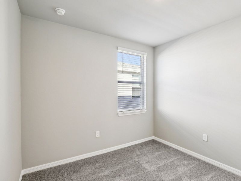 Spacious, unfurnished interior of a new home in Crescent Lakes - Premier Series, Punta Gorda (Image 14). Spacious, unfurnished interior of a new home in Crescent Lakes - Premier Series, Punta Gorda (Image 14).