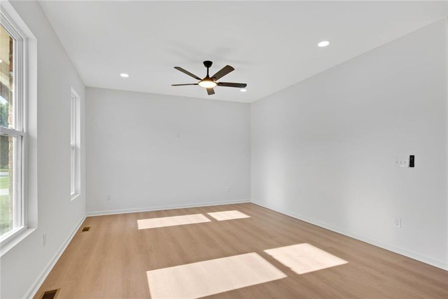 Spacious, unfurnished interior of a new home in , Ellenwood (Image 31).