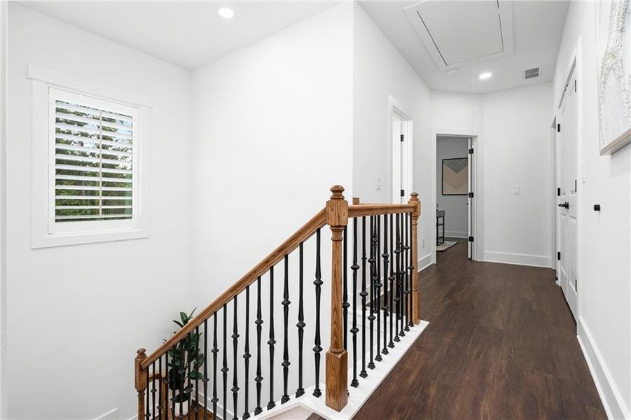 Spacious, unfurnished interior of a new home in , Stockbridge (Image 26).