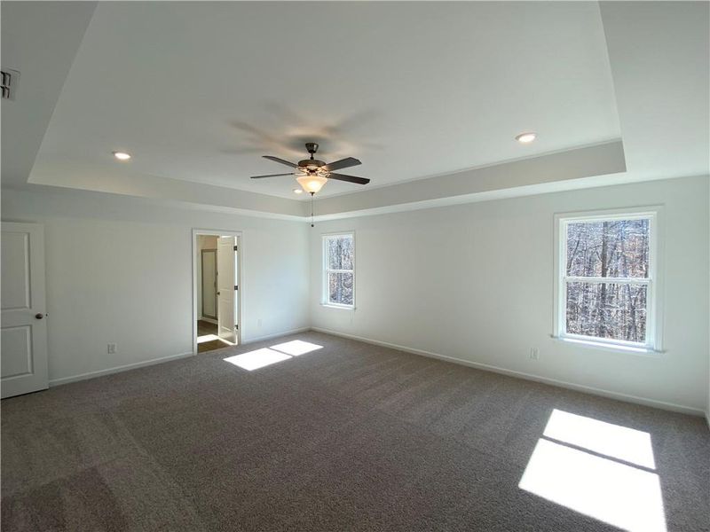 Spacious, unfurnished interior of a new home in Creekside, Dawsonville (Image 27).