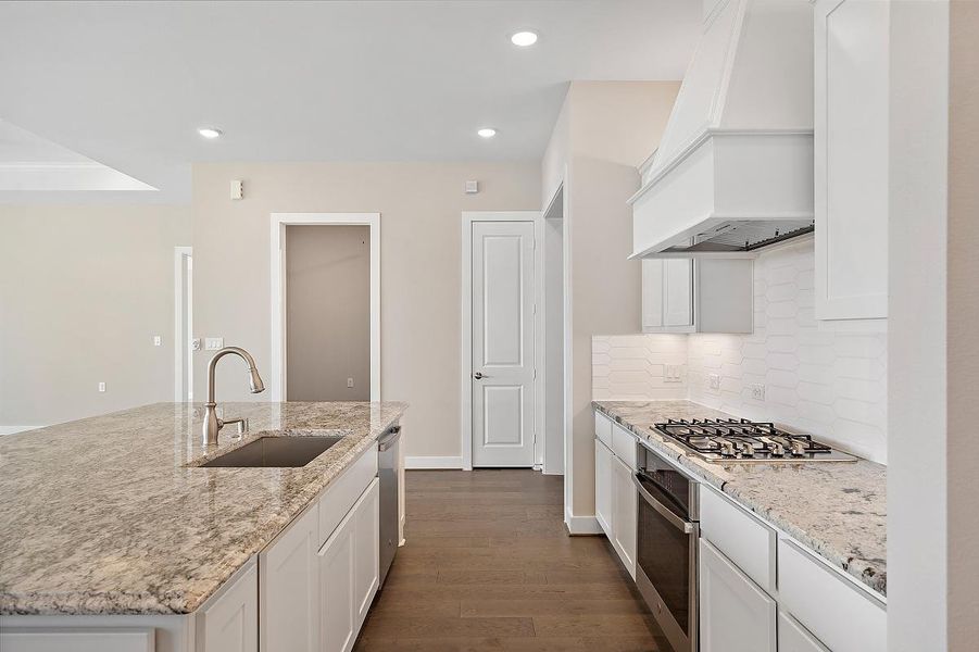 Representative furnished interior of a home built from the Waterlily by Caldwell Homes in Chambers Creek, Willis (Image 13). Representative furnished interior of a home built from the Waterlily by Caldwell Homes in Chambers Creek, Willis (Image 13).