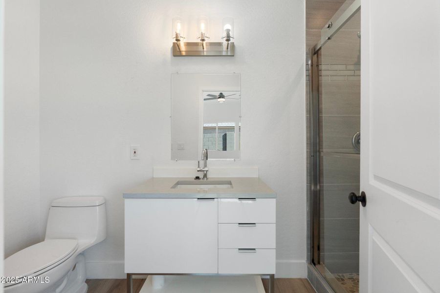 26-web-or-mls-DSC01576 copy 26-web-or-mls-DSC01576 copy