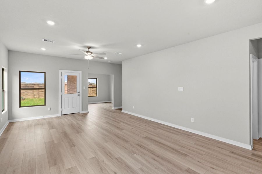 Spacious, unfurnished interior of a new home in Cypress Green, Hockley (Image 14).