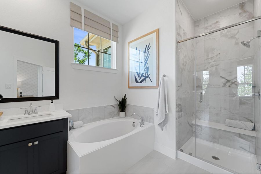 **Photos are representative of the floor plan and not of the actual home** **Photos are representative of the floor plan and not of the actual home**