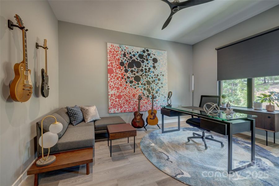 Furnished interior view inside a new home in , Belmont (Image 29).