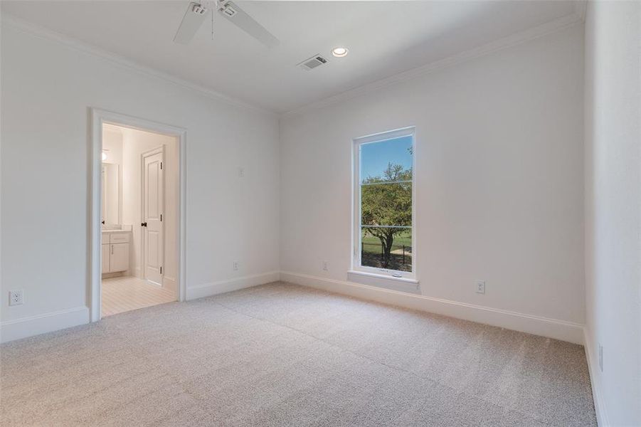 Spacious, unfurnished interior of a new home in , Dallas (Image 24).