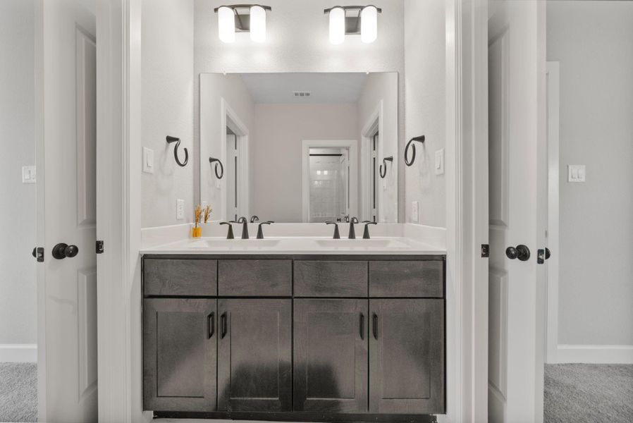 Furnished interior view inside a new home in , Missouri City (Image 39). Furnished interior view inside a new home in , Missouri City (Image 39).