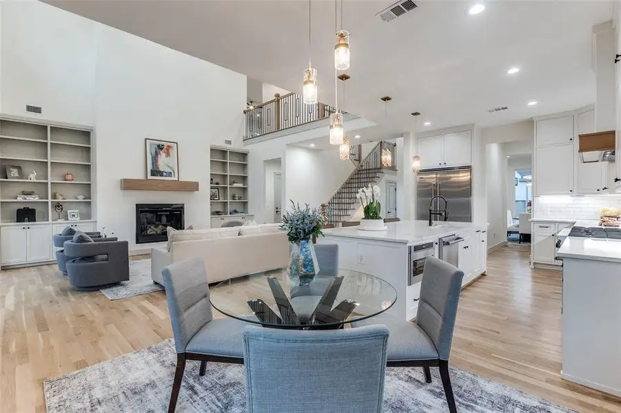 Furnished interior view inside a new home in , Dallas (Image 10). Furnished interior view inside a new home in , Dallas (Image 10).