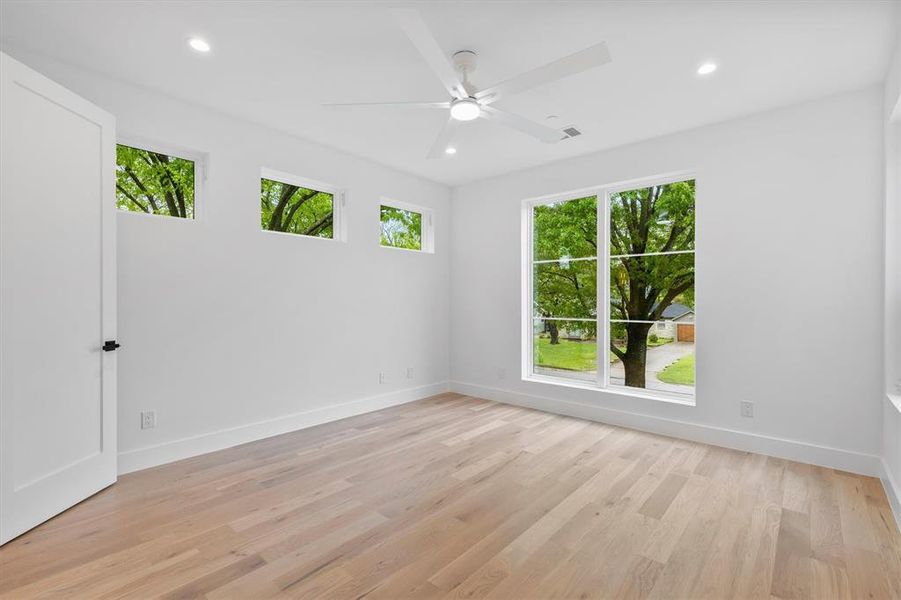 Spacious, unfurnished interior of a new home in , Dallas (Image 23). Spacious, unfurnished interior of a new home in , Dallas (Image 23).