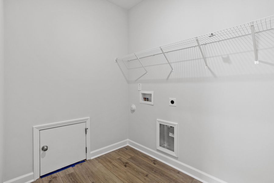 Spacious, unfurnished interior of a new home in Renaissance at White Oak, Garner (Image 25).