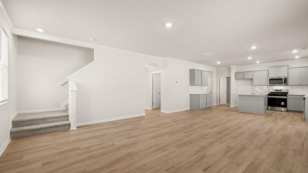 Spacious, unfurnished interior of a new home in Northwoods at Mirror Lake, Villa Rica (Image 15).