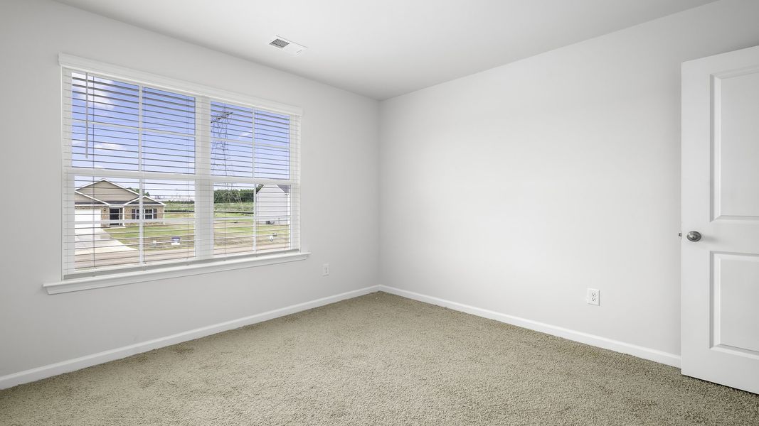 Representative unfurnished interior of a home built from the Hanover by D.R. Horton in Baymeade, Lexington (Image 20).