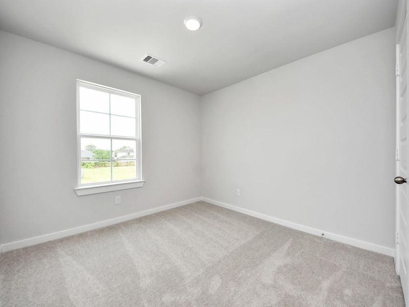 Spacious, unfurnished interior of a new home in The Villages at WestPointe, Dayton (Image 31).