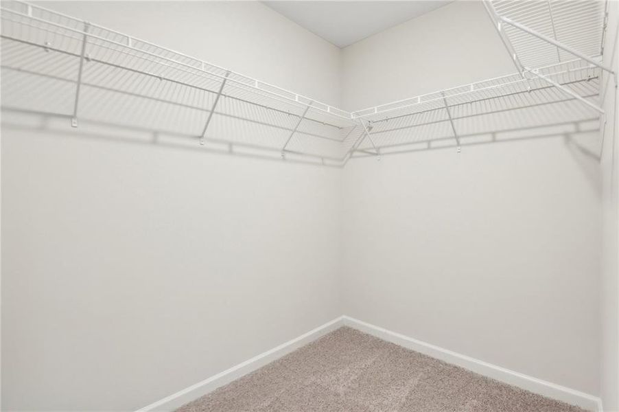 Spacious, unfurnished interior of a new home in Fairview Lake, Conyers (Image 17).