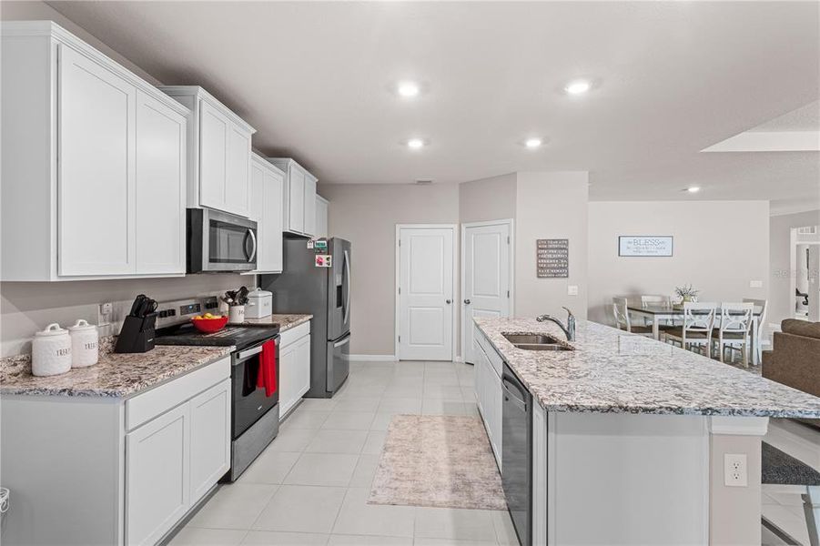 Furnished interior view inside a new home in Briarwood, Alachua (Image 20). Furnished interior view inside a new home in Briarwood, Alachua (Image 20).