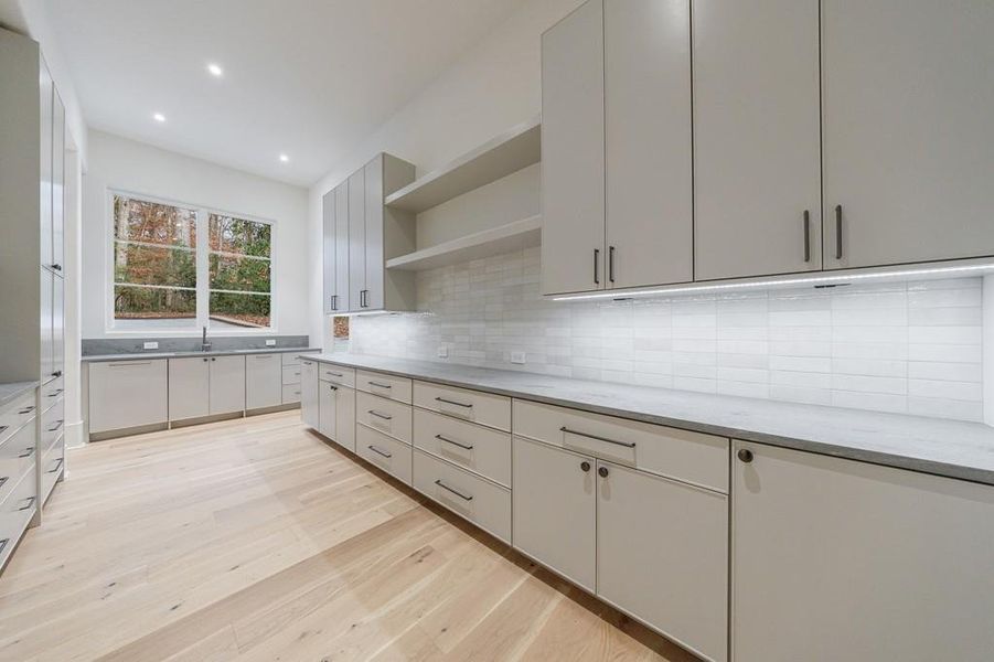 Furnished interior view inside a new home in , Atlanta (Image 82). Furnished interior view inside a new home in , Atlanta (Image 82).