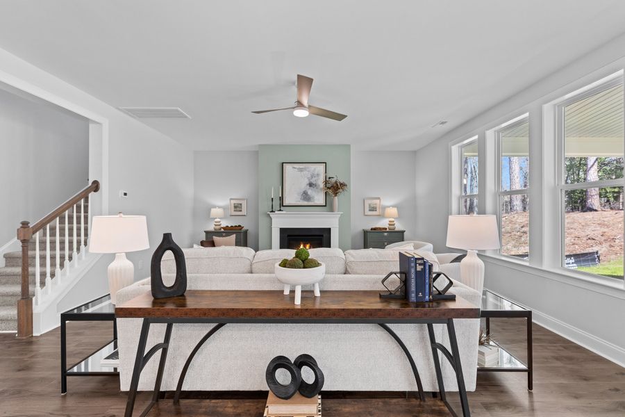 Representative furnished interior of a home built from the The Hampton by RobuckHomes in Kennebec Crossing, Angier (Image 92). Representative furnished interior of a home built from the The Hampton by RobuckHomes in Kennebec Crossing, Angier (Image 92).