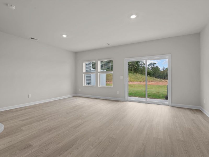 Spacious, unfurnished interior of a new home in Northbrook Village Townes, Taylors (Image 11).