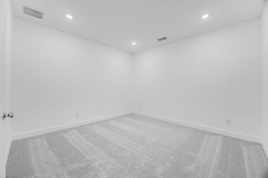 9230 Bossley Park ~ Ready Now 9230 Bossley Park ~ Ready Now