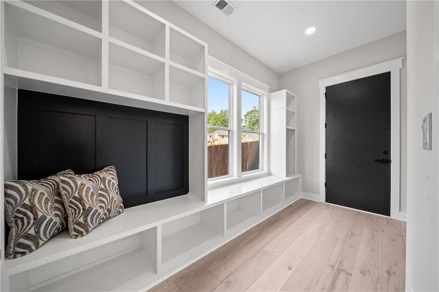 Furnished interior view inside a new home in , Acworth (Image 19).