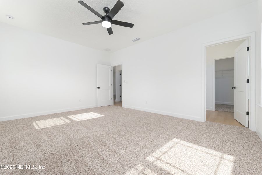 Spacious, unfurnished interior of a new home in , Keystone Heights (Image 19).