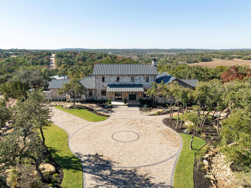 Exterior details and patio area of a home in , Dripping Springs (Image 33).