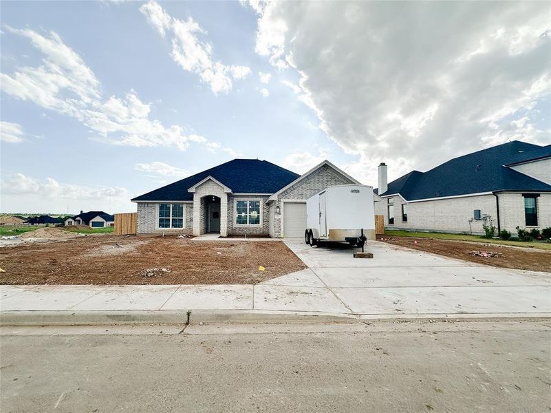 In-progress construction of a new home in , Hewitt, TX (Image 25).