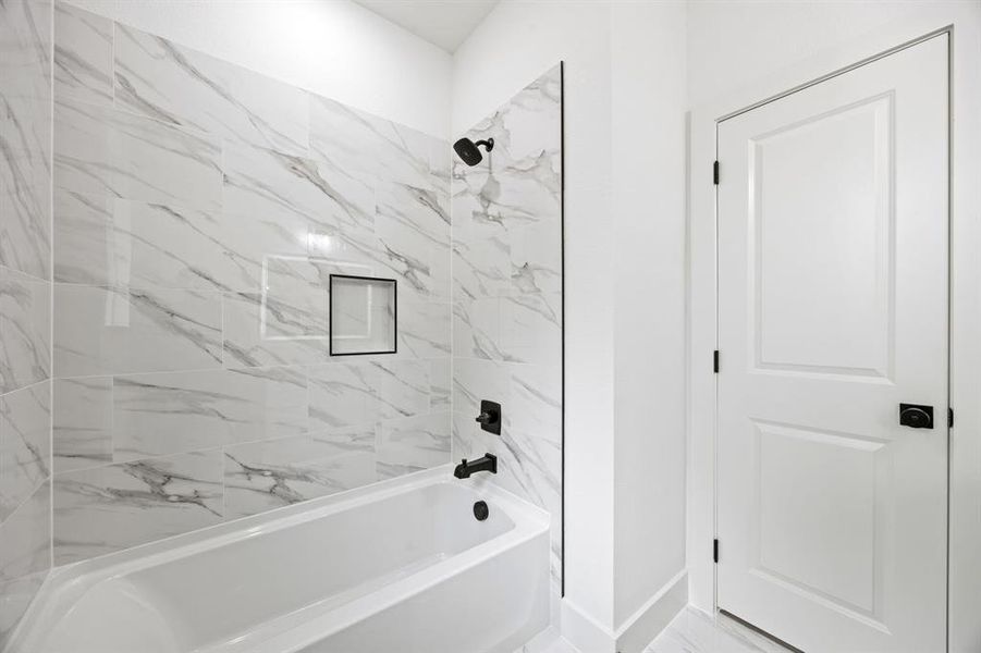 Furnished interior view inside a new home in , Kerens (Image 11).