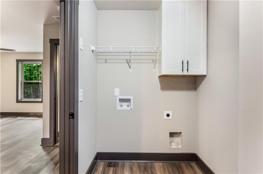 Spacious, unfurnished interior of a new home in , Ellijay (Image 37). Spacious, unfurnished interior of a new home in , Ellijay (Image 37).