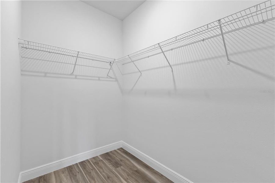 Spacious, unfurnished interior of a new home in , Ocala (Image 15).