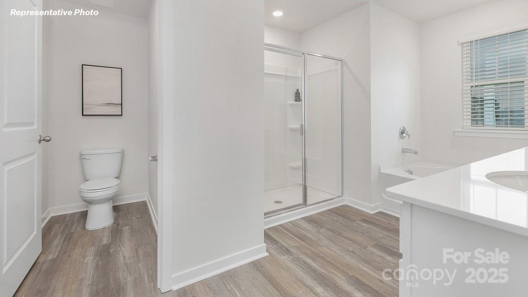 Spacious, unfurnished interior of a new home in Laurelbrook, Sherrills Ford (Image 20).