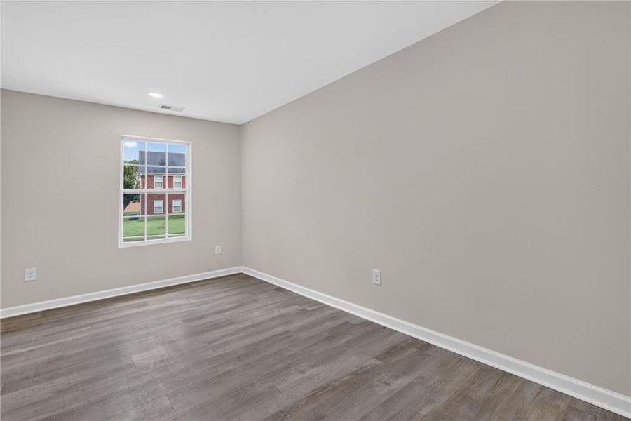 Spacious, unfurnished interior of a new home in , Jonesboro (Image 21).