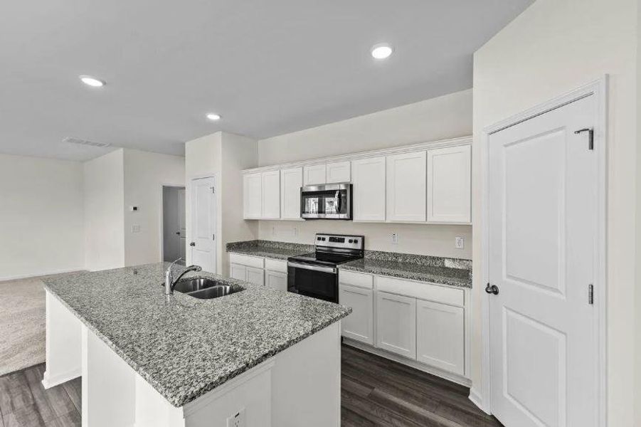 Center Kitchen Island - Representative Photo