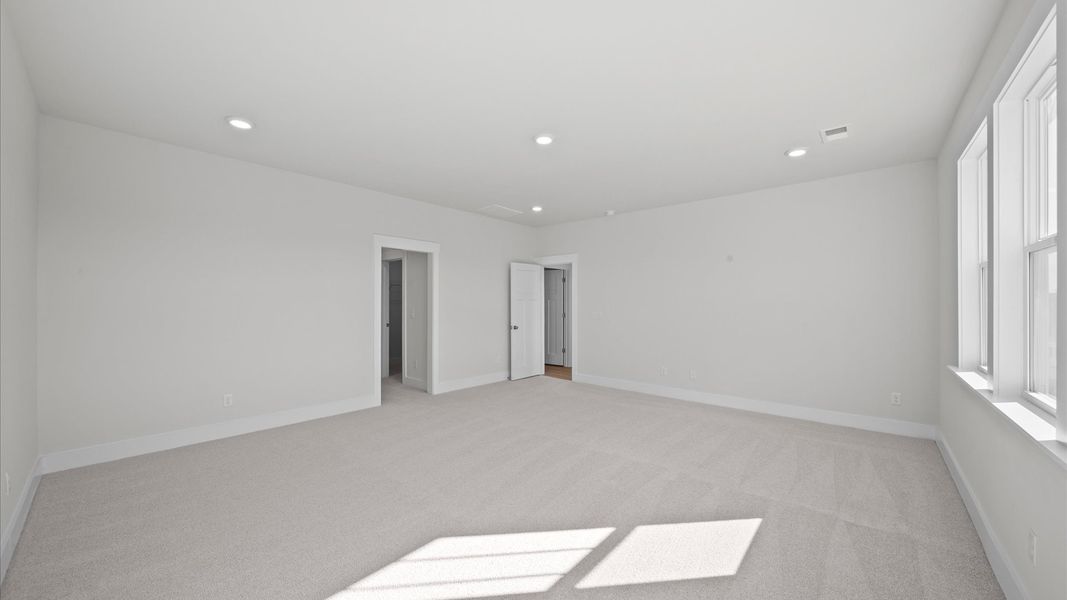 Furnished interior view inside a new home in Pinebrook, Woodruff (Image 27).