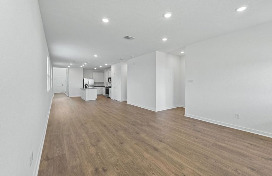 Spacious, unfurnished interior of a new home in Sonterra, Jarrell (Image 26). Spacious, unfurnished interior of a new home in Sonterra, Jarrell (Image 26).
