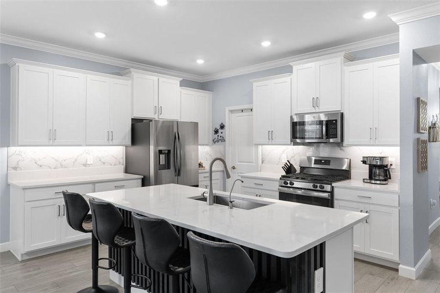 Furnished interior view inside a new home in Southshore Bay Active Adult, Wimauma (Image 9). Furnished interior view inside a new home in Southshore Bay Active Adult, Wimauma (Image 9).