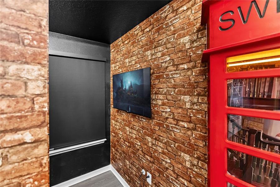 Exterior details and patio area of a home in Windsor Cay Resort, Clermont (Image 23). Exterior details and patio area of a home in Windsor Cay Resort, Clermont (Image 23).