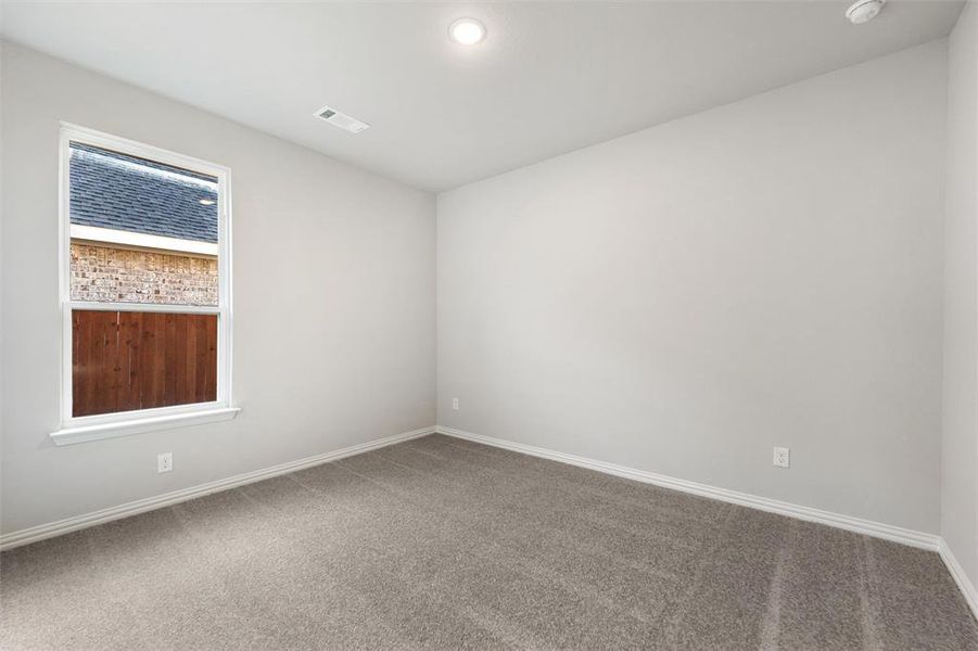 Spacious, unfurnished interior of a new home in Morningstar, Aledo (Image 26).