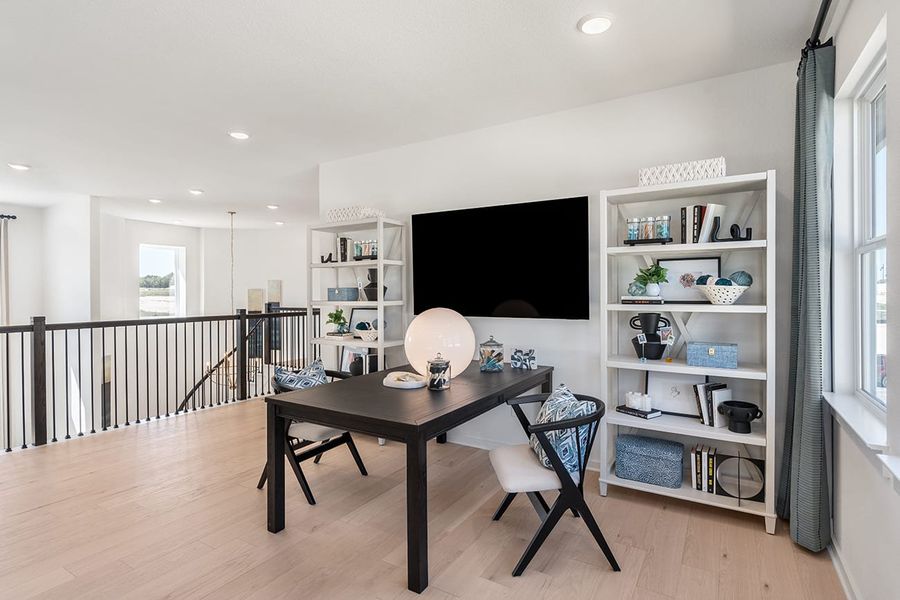 Image 14 representing the Linden by Tri Pointe Homes in Lagos Reserve, Manor, TX.