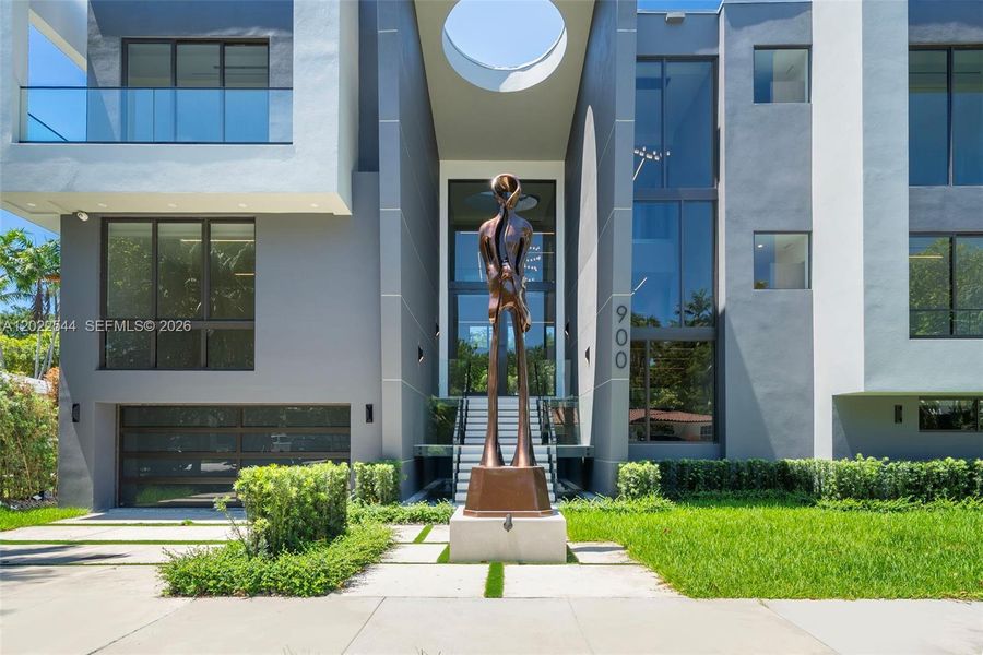 Condo located in Miami, FL showcasing its design and architecture (Image 6). Condo located in Miami, FL showcasing its design and architecture (Image 6).
