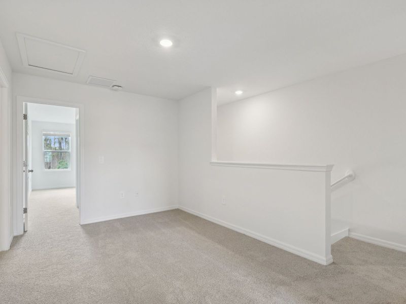 Spacious, unfurnished interior of a new home in Cagan Crossings West, Clermont (Image 9). Spacious, unfurnished interior of a new home in Cagan Crossings West, Clermont (Image 9).